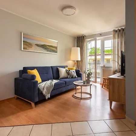 Flatbook Zeromskiego 2 Z Parkingiem W Krynicy Morskiej - 400 M Od Plazy Apartment